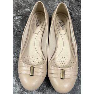 Lifestride Soft System Womens Frances Comfort Slide Shoes  Wedge Heel Beige 9.5M